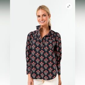 Tuckernuck black dahlia corrigan blouse EUC XL
